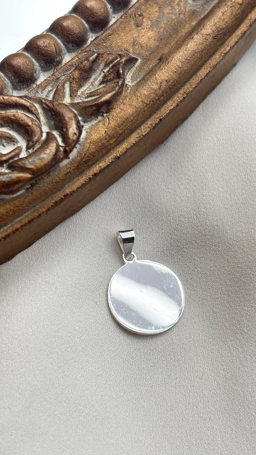 Colgante Placa Circular